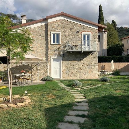 Apartamento Antica Casa Nel Borgo Pietrasanta Exterior foto