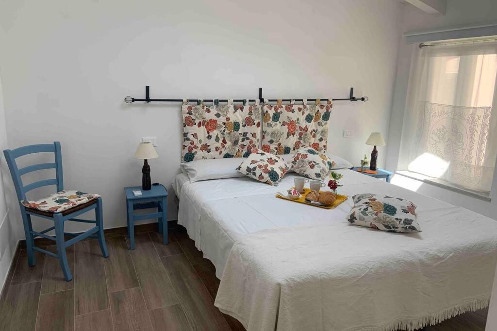 Apartamento Antica Casa Nel Borgo Pietrasanta Exterior foto