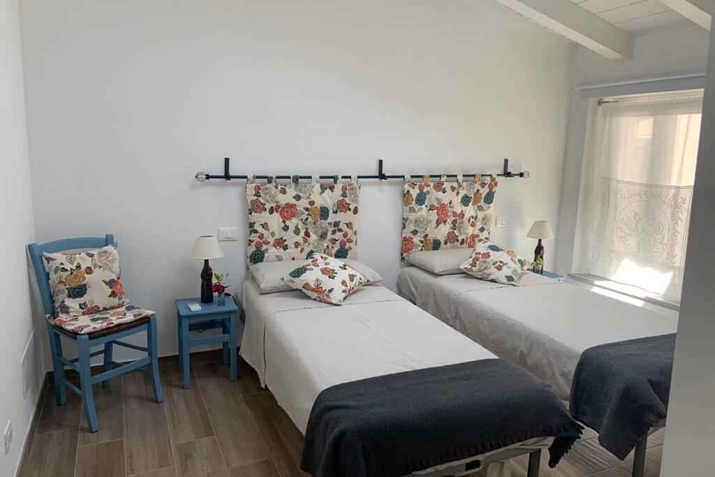 Apartamento Antica Casa Nel Borgo Pietrasanta Exterior foto